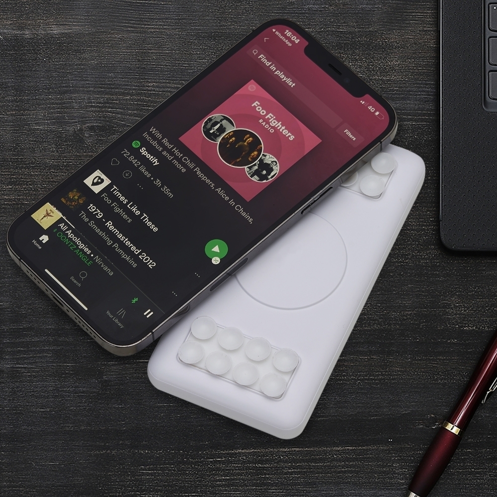 Power Bank 10.000Mha Com Carregamento Via Indução Ou Via Cabo POWER BANK 10.000MHA COM CARREGAMENTO VIA INDUÇÃO OU VIA CABO