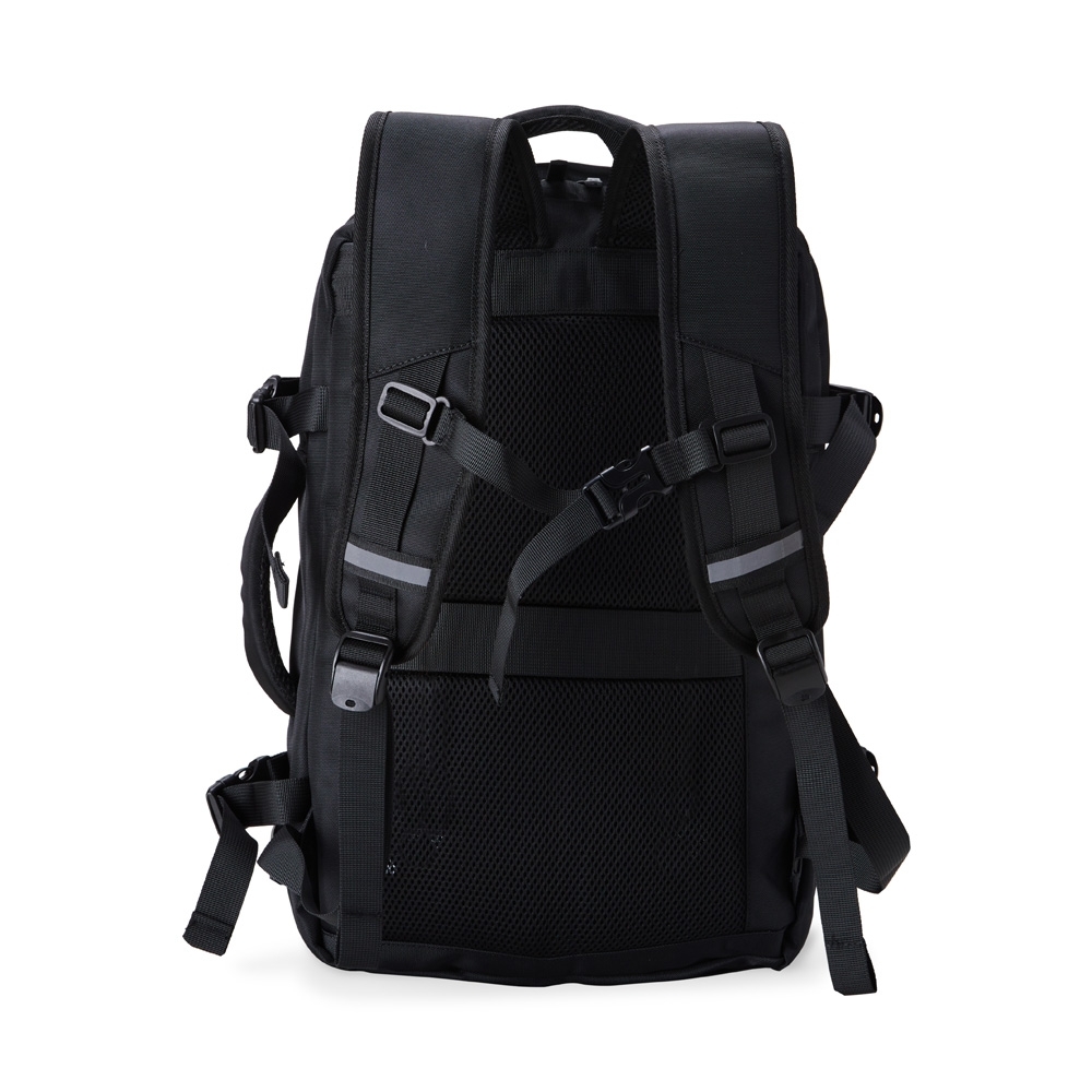 Mochila De Nylon Usb 20 Lt MOCHILA DE NYLON USB 20 LT